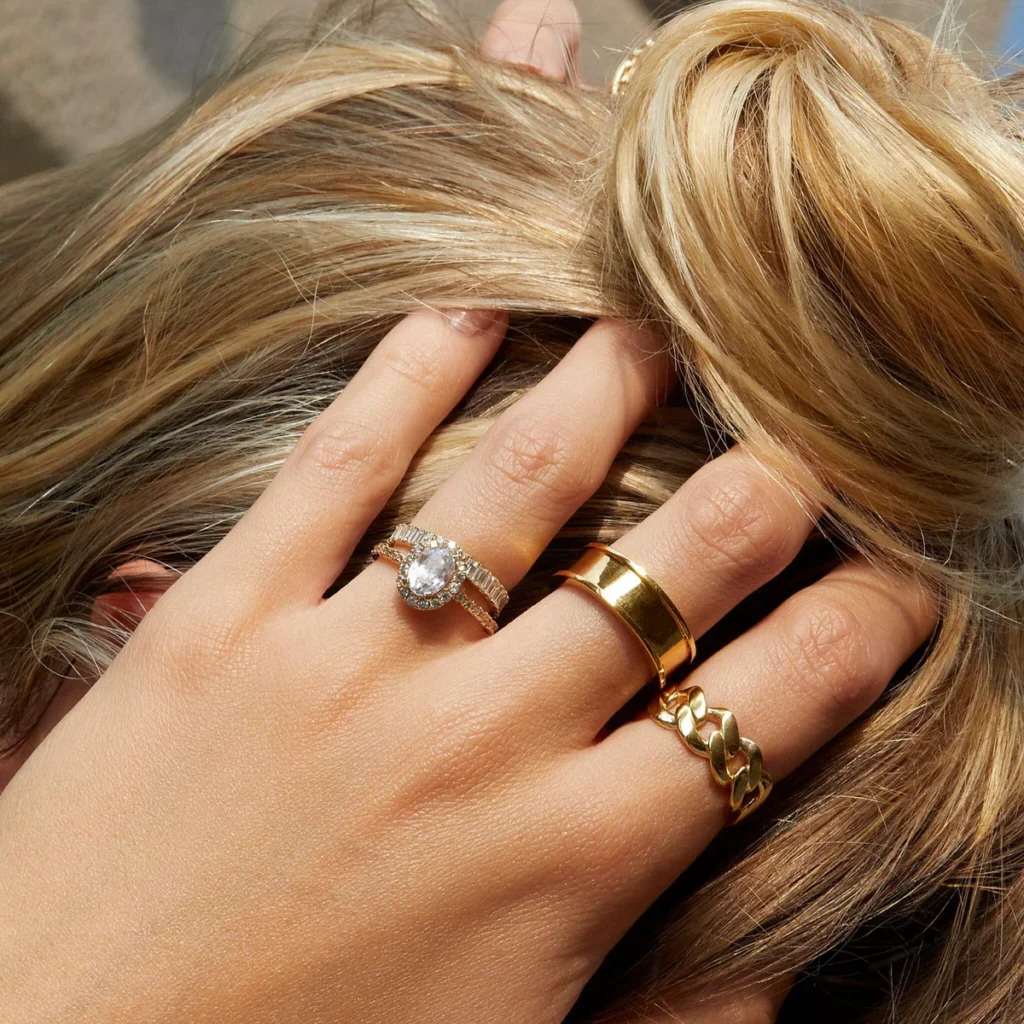 gold oval engagement rings