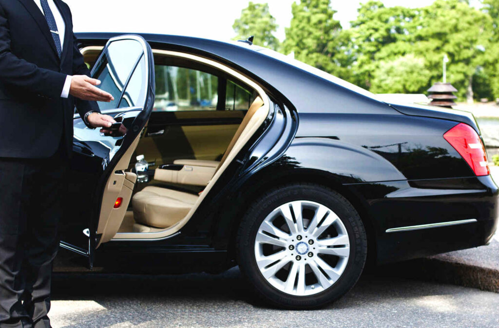 The Best Taxi Options from Heathrow to Camden Town