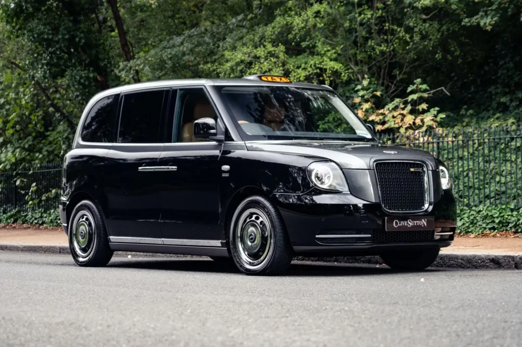Luxury on the Go: Exploring Premium Chauffeur Services