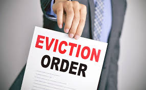 Are there eviction specialists near me available for emergency cases