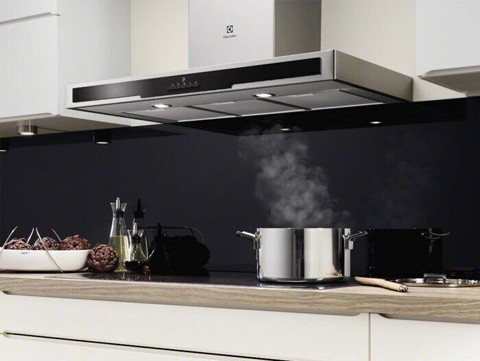 Fresh Air with Ductless Hoods: A Breath of Cleanliness for Your Kitchen