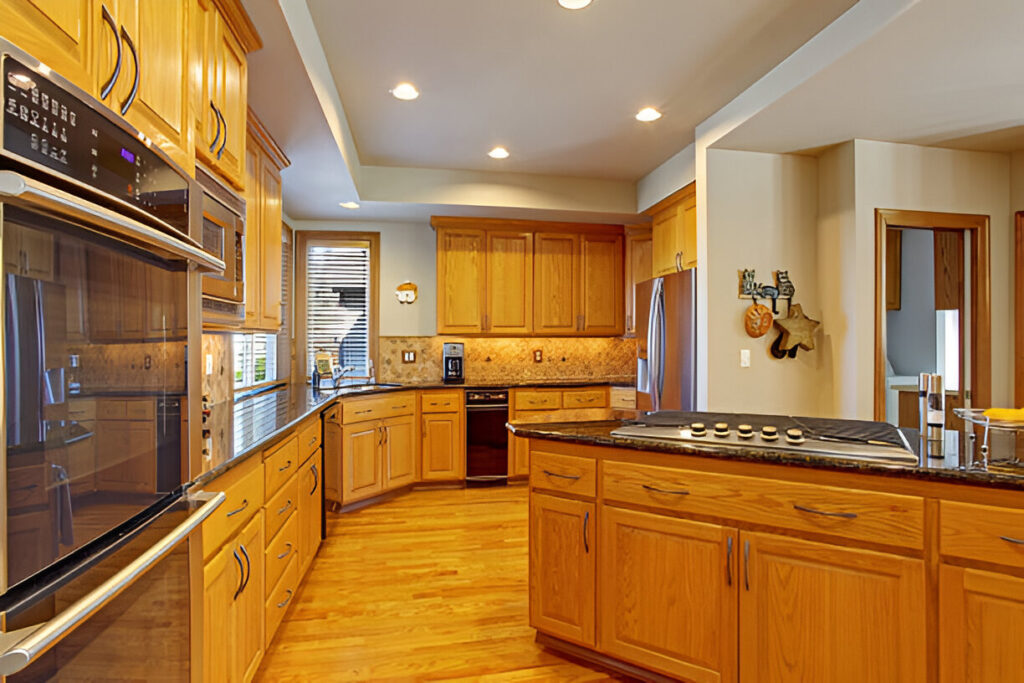 Top Paint Colors for Honey Oak Cabinets and Golden Oak