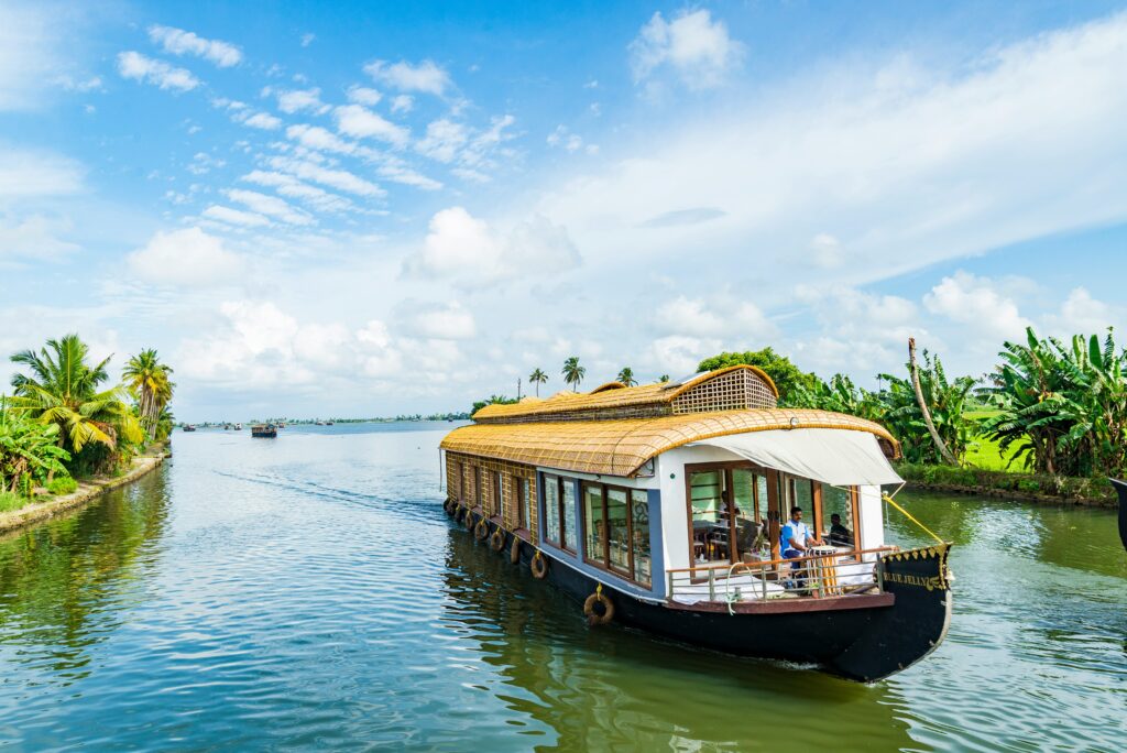 Reconnect with Nature through Kerala Holiday Packages: Backwaters, Hills, and Coastal Escapes