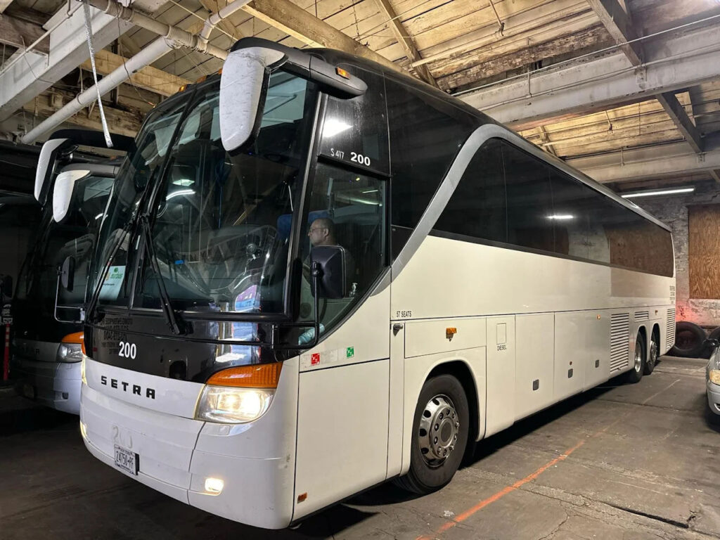 Bus Service in Middlesex