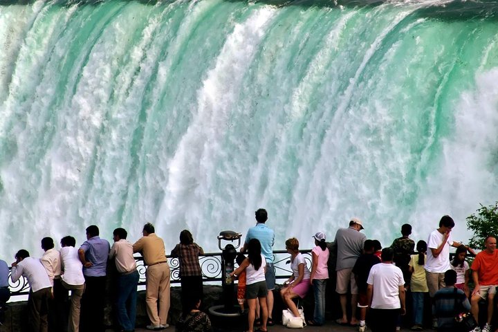 Niagara Falls Bus Tour