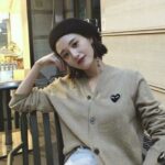 Effortless Café Chic in Neutral Tones