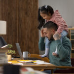 How Just One Minute a Day Can Transform Your Parenting