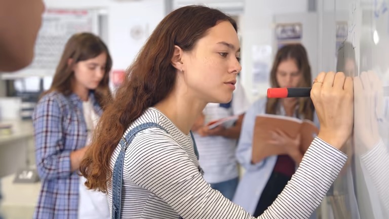 maths courses for kids near me